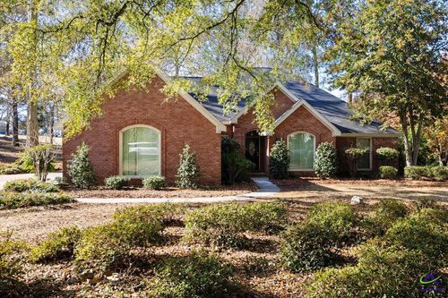 107 Deerwood Dr, Warner Robins, GA, 31088-6609 | Card Image