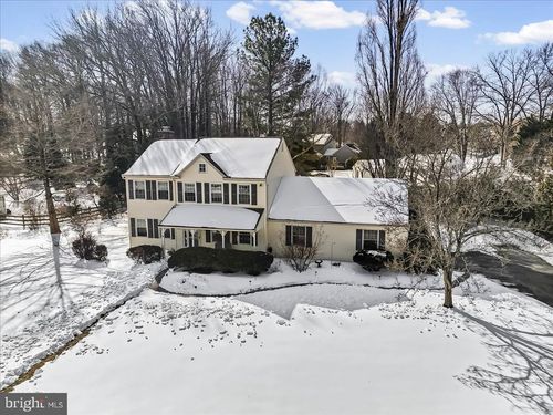 1103 Red Oak Dr, GARNET VALLEY, PA, 19060-1529 | Card Image