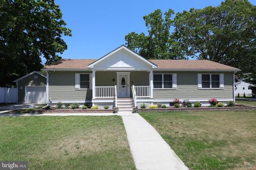 608 Shunpike Rd, Cape May, NJ, 08204-4524 | Card Image