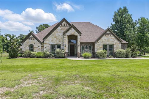 209 Ellis Creek Dr, Weatherford, TX, 76085-1656 | Card Image