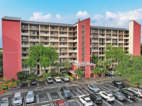 apt-904-2206 S Cypress Bend Dr, Pompano Beach, FL, 33069-4438 | Card Image