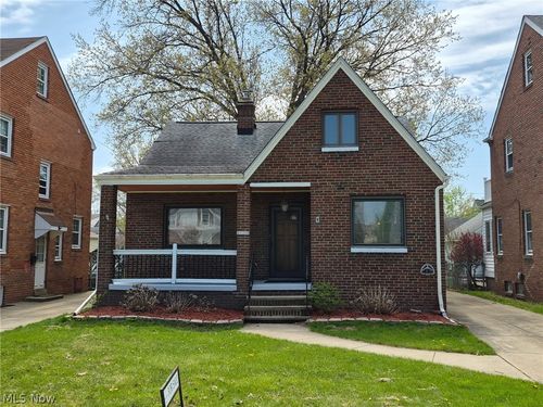 17001 Laverne Ave, Cleveland, OH, 44135-1933 | Card Image