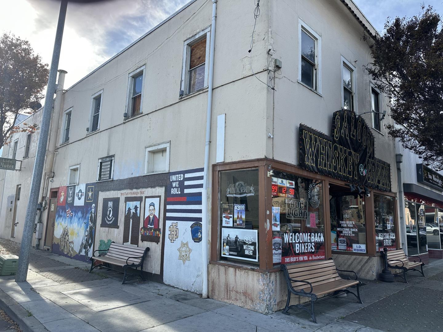 Commercial Sale in Hollister 2