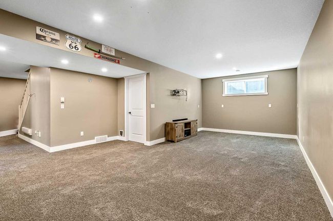 2001 31 Avenue, Home with 4 bedrooms, 2 bathrooms and 2 parking in Nanton AB | Image 20