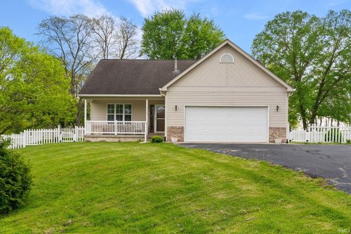 5989 W Hilltop Dr, Frankfort, IN, 46041-6948 | Card Image