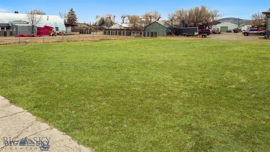 Land in Three Forks 5