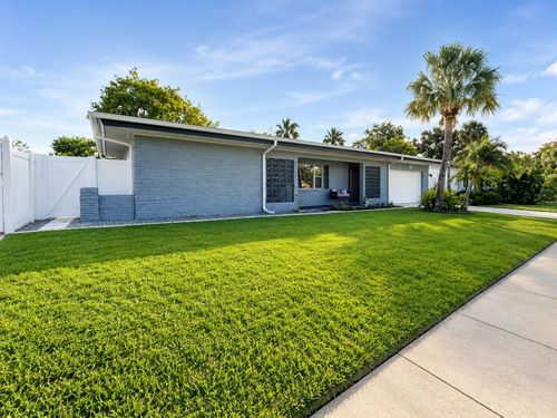 6004 Memorial Hwy, TAMPA, FL, 33615-4532 | Card Image