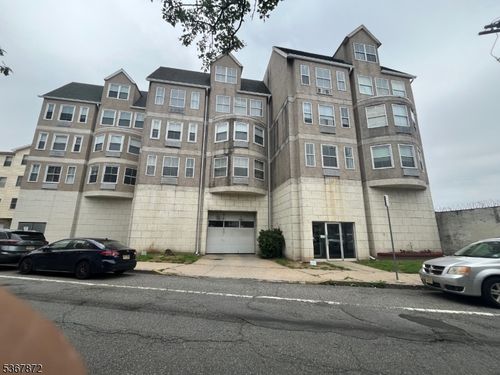 apt-j1-54 Polk St, Newark, NJ, 07105-2880 | Card Image
