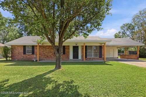 520 Marilyn Dr, Pearl, MS, 39208-3717 | Card Image