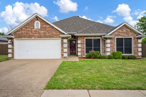 325 Village Pkwy, Crowley, TX, 76036-3655 | Card Image