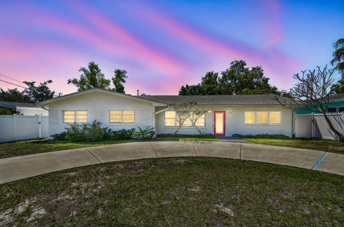 827 Virginia St, DUNEDIN, FL, 34698-6744 | Card Image