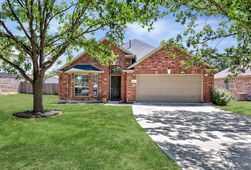 437 Hometown Pkwy, Kyle, TX, 78640-5713 | Card Image