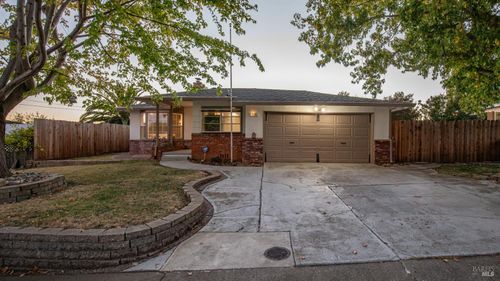 909 Donaldson Way, American Canyon, CA, 94503 | Card Image