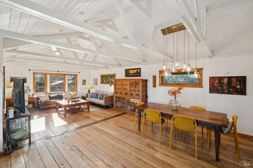 180 Maple Rd, Bolinas, CA, 94924-9749 | Card Image