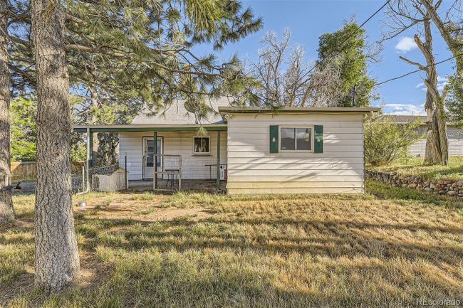 157 W Broadway St, House other with 3 bedrooms, 1 bathrooms and 2 parking in Elizabeth CO | Image 5