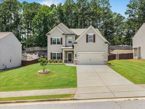 230 Evergreen Way, Loganville, GA, 30052-3160 | Card Image