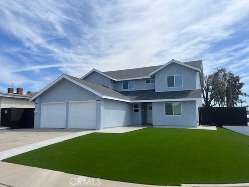 2-23580 Milano, Laguna Hills, CA, 92653-1909 | Card Image