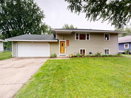 11549 Terrace Rd Ne, Blaine, MN, 55434-1860 | Card Image