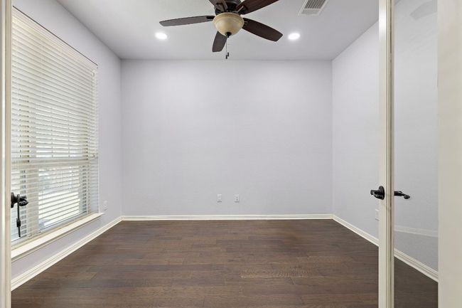 1100 Teravista Xing, House other with 5 bedrooms, 5 bathrooms and 2 parking in Georgetown TX | Image 6