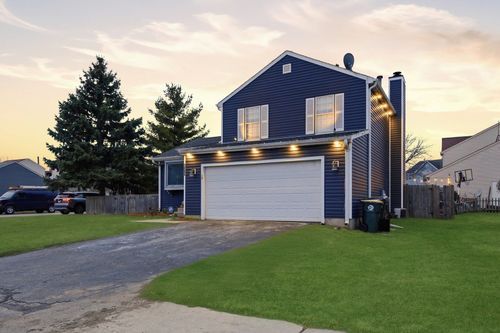 1985 Carl Dr, Round Lake Beach, IL, 60073-2207 | Card Image