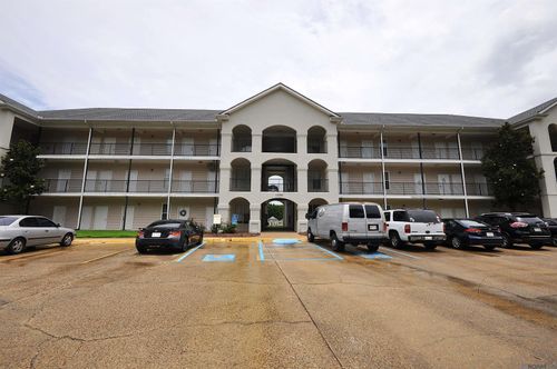 i-12386 River Highlands Dr, Saint Amant, LA, 70774-5011 | Card Image
