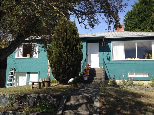 1618 Richardson St, Victoria, BC, V8S1R4 | Card Image