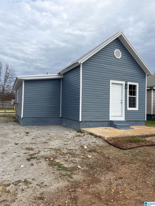 412 West St S, Talladega, AL, 35160-2641 | Card Image