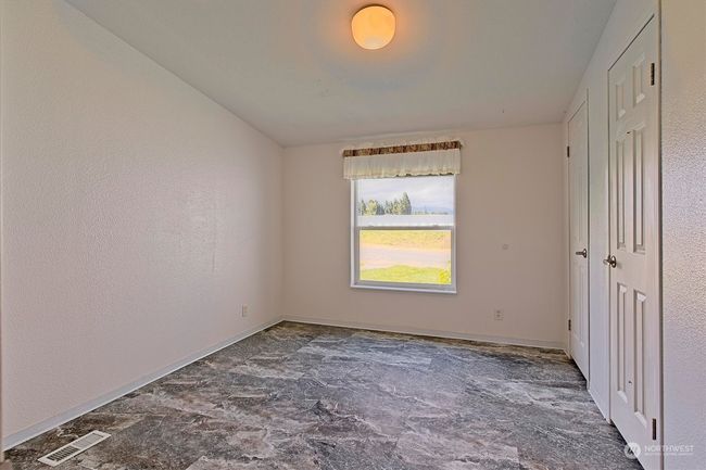 3933 Old Olympic Hwy, House other with 3 bedrooms, 3 bathrooms and 2 parking in Port Angeles WA | Image 21