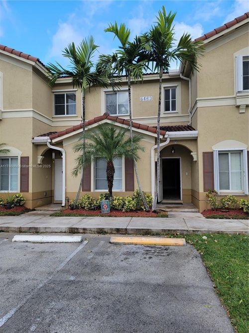 33-8463 Nw 107th Path, Doral, FL, 33178-5233 | Card Image