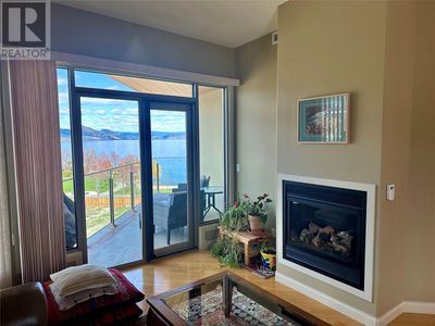 605 - 250 Marina Way, Condo with 2 bedrooms, 2 bathrooms and 1 parking in Penticton BC | Image 2