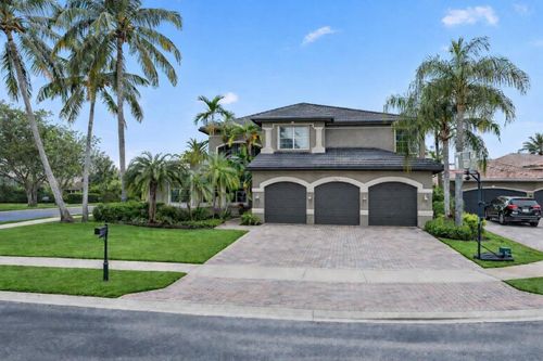 19219 N Creekshore Ct, Boca Raton, FL, 33498-6218 | Card Image