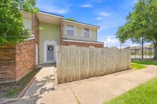 806-200 Lodge Dr, Lafayette, LA, 70506-2877 | Card Image