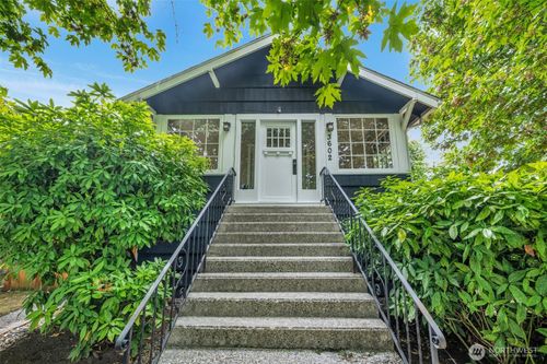 3602 Wetmore Ave, Everett, WA, 98201-4736 | Card Image