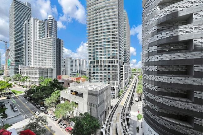 APT-806 - 1050 Brickell Ave, Condo with 1 bedrooms, 2 bathrooms and null parking in Miami FL | Image 37