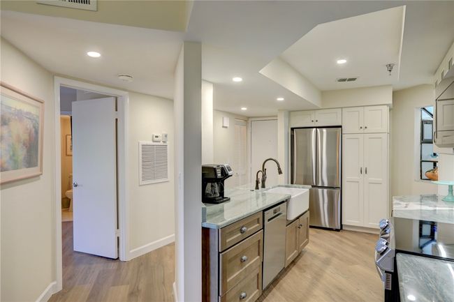 APT-102 - 9612 Riverside Dr, House attached with 2 bedrooms, 2 bathrooms and null parking in Sebastian FL | Image 13