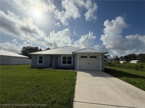 424 Branbury Ave, Lake Placid, FL, 33852-4019 | Card Image