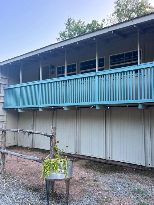 9-105 W Clark Street, Bartlett, TX, 76511 | Card Image