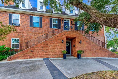 2002 Sea Cove Court Court, Nassau Bay, TX, 77058 | Card Image