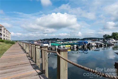 17522 Tuscany Ln, Cornelius, NC, 28031-8052 | Card Image