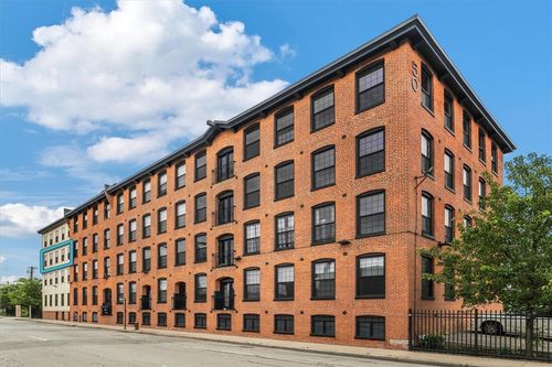18-50 Ashburton Street Street, Providence, RI, 02904 | Card Image