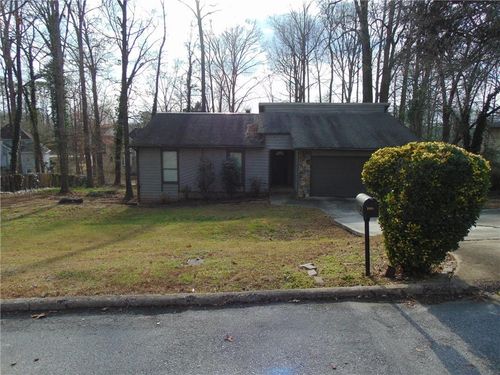 3321 Border Dr, Stone Mountain, GA, 30087-4245 | Card Image