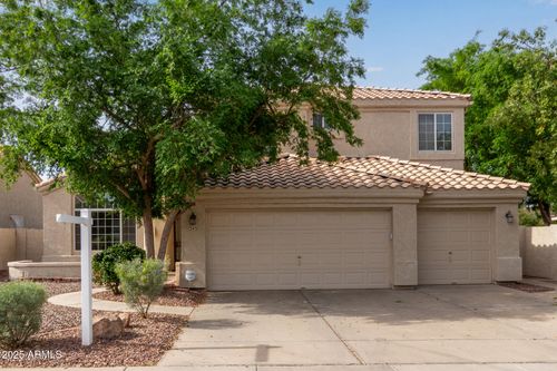 243 W Candlewood Ln, Gilbert, AZ, 85233-6924 | Card Image