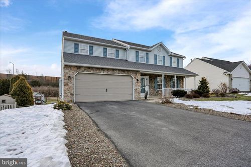 2403 John Henry Dr, Sinking Spring, PA, 19608-9154 | Card Image