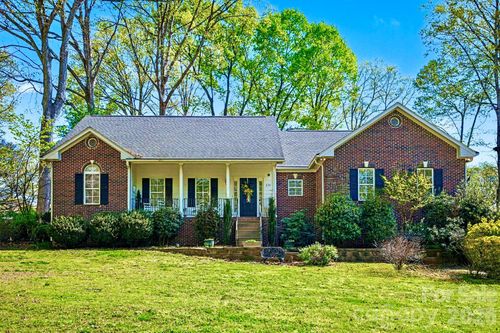 270 Spicewood Cir, Troutman, NC, 28166-7620 | Card Image