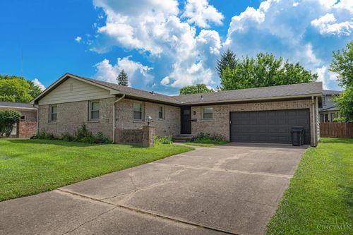 27 N Breiel Blvd, Middletown, OH, 45042-3803 | Card Image