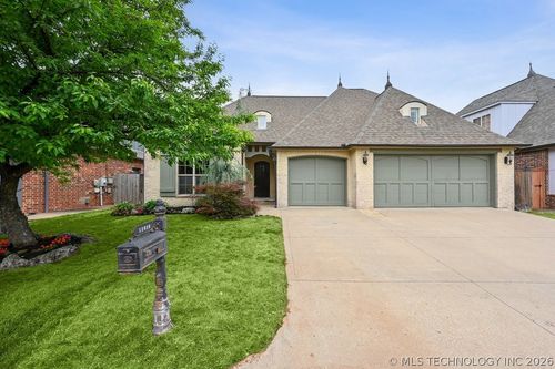 11818 Oswego Ave, Tulsa, OK, 74137-6719 | Card Image