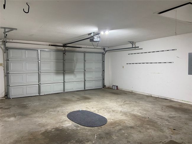 1102 N Main St, House other with 3 bedrooms, 2 bathrooms and null parking in Leonard TX | Image 22