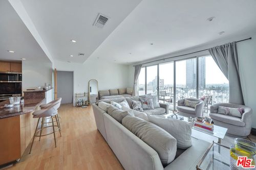 1807-2170 Century Park Ln, LOS ANGELES, CA, 90067-3302 | Card Image