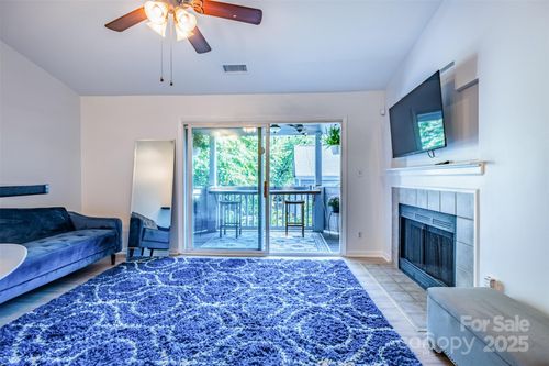 unit-3e-505 N Graham St, Charlotte, NC, 28202-1494 | Card Image