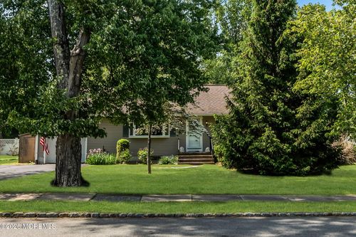 79 Dean Road, Mendham Boro, NJ, 07945 | Card Image